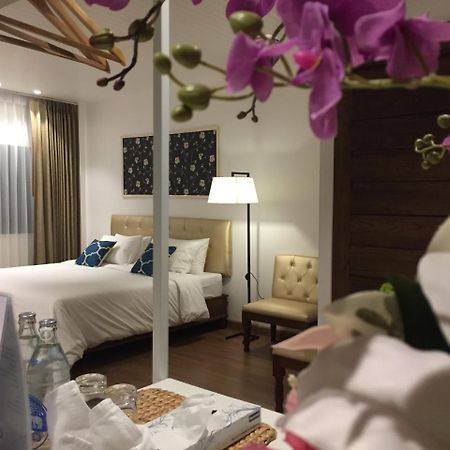 Phetcharat Grand Hotel Maesot Mae Sot Εξωτερικό φωτογραφία