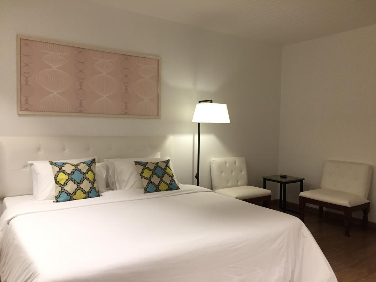 Phetcharat Grand Hotel Maesot Mae Sot Εξωτερικό φωτογραφία