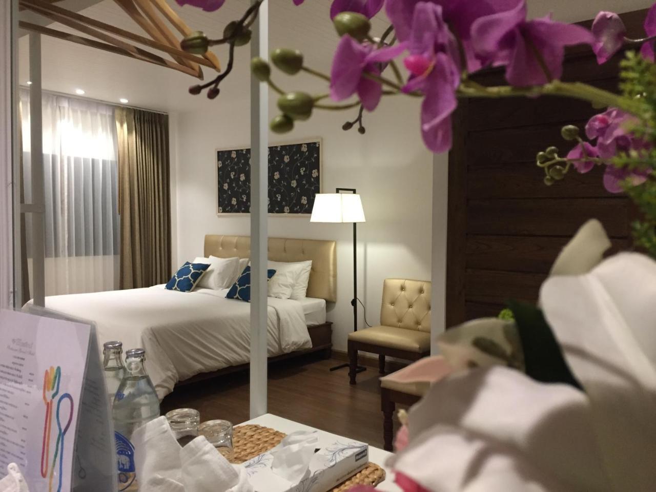 Phetcharat Grand Hotel Maesot Mae Sot Εξωτερικό φωτογραφία